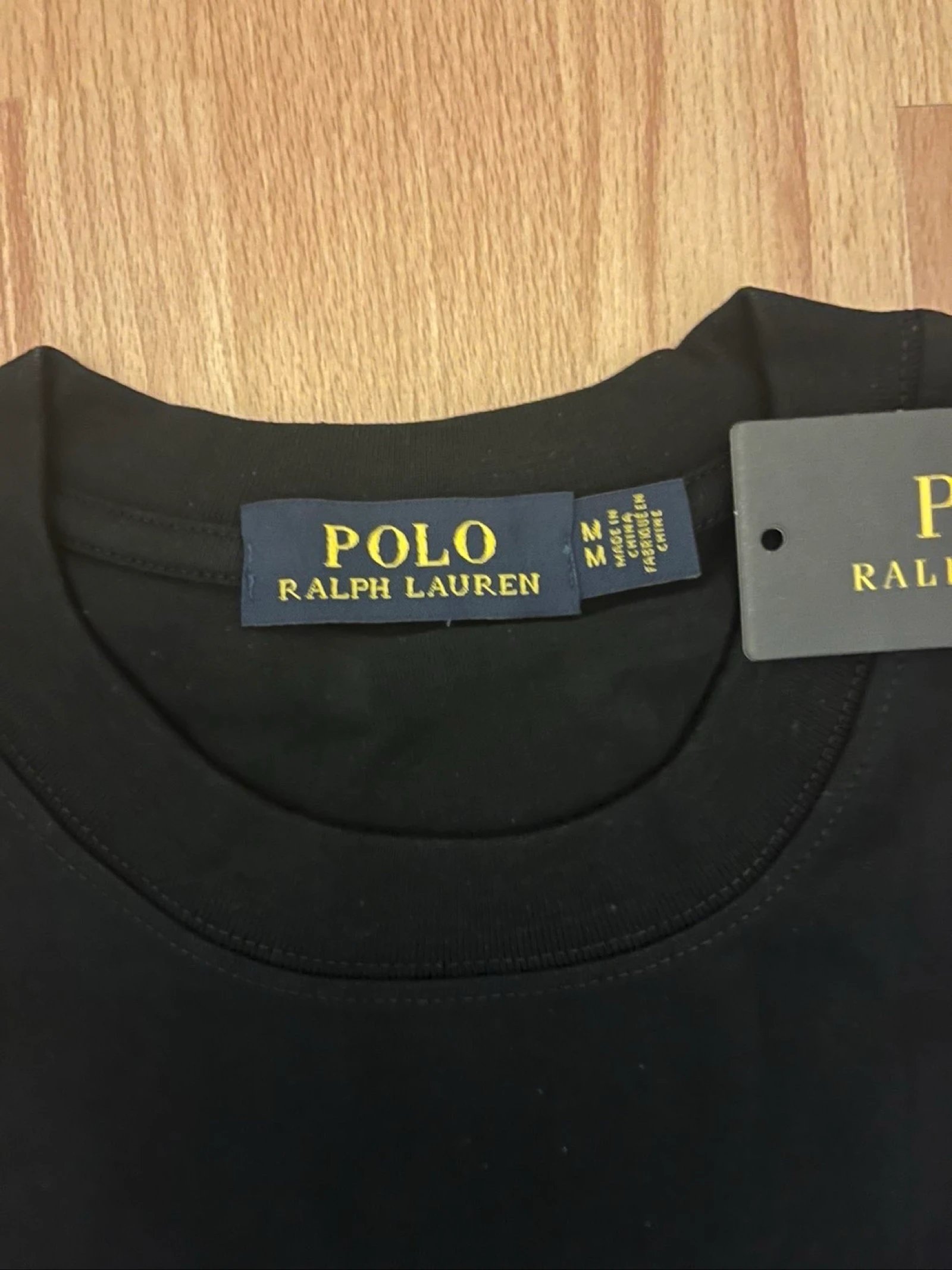 T-shirt Polo Ralph Lauren noir avec logo rouge – photo 2